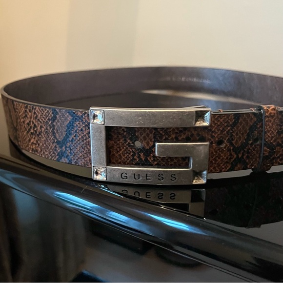 Guess Belt for Women-Size XL -Animal Print with G Buckle - Picture 3 of 8